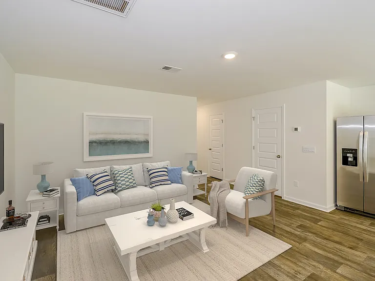 94 Striker Rd — Photo 4