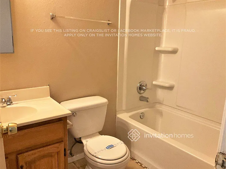 11605 N 58th Ave — Photo 5