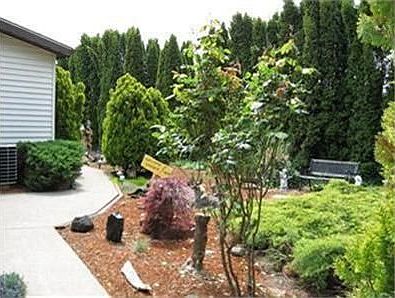 1st image of 22616 Cedarview Dr E