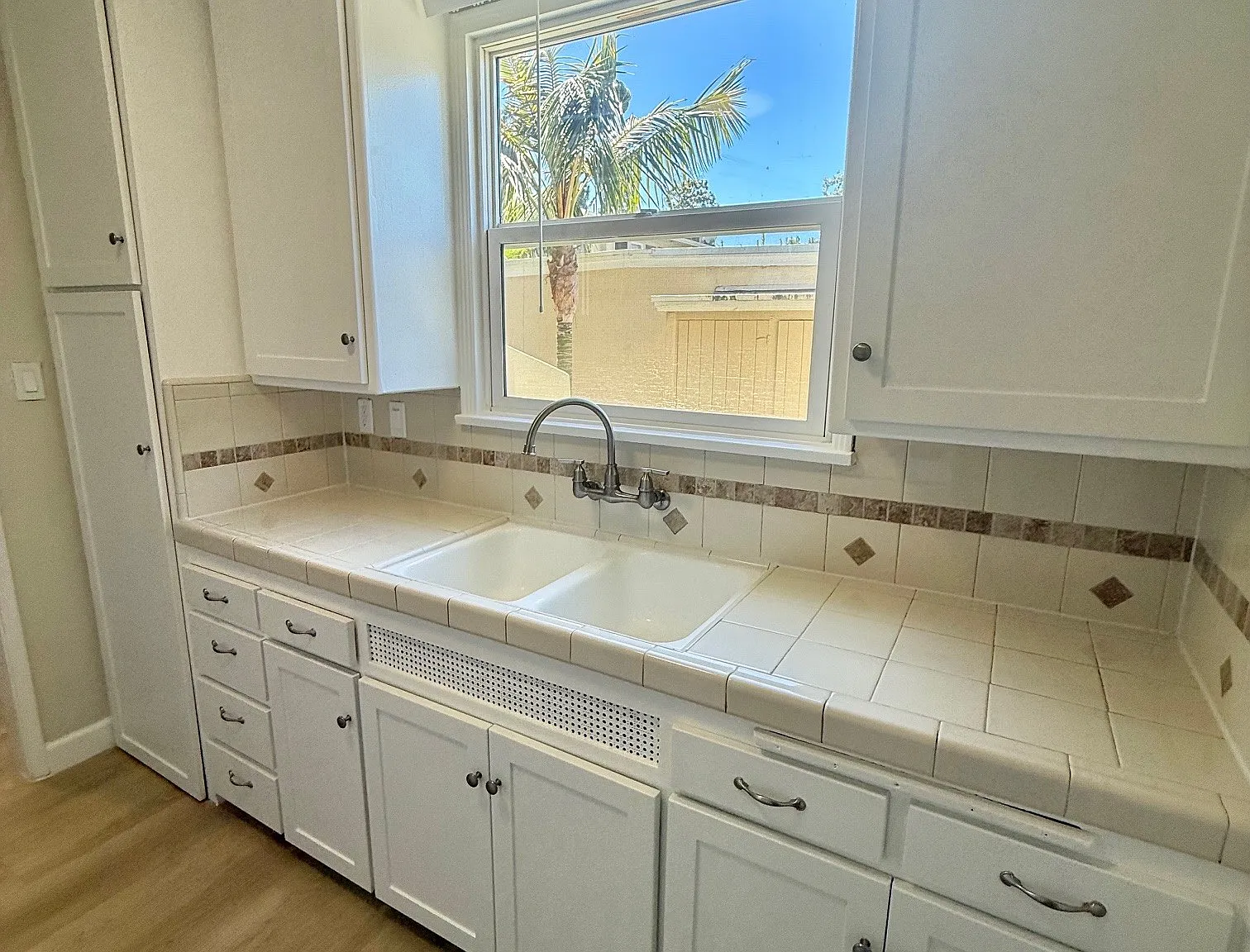 1 bed, $1,925 — Photo 3