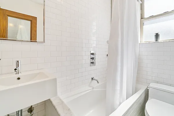 Sold by Keller Williams NYC | media 7