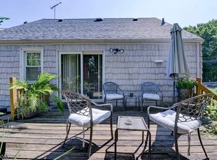 401 John St, Roselle, NJ 07203