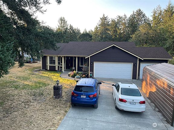 4th image of 17105 18th Avenue Ct S