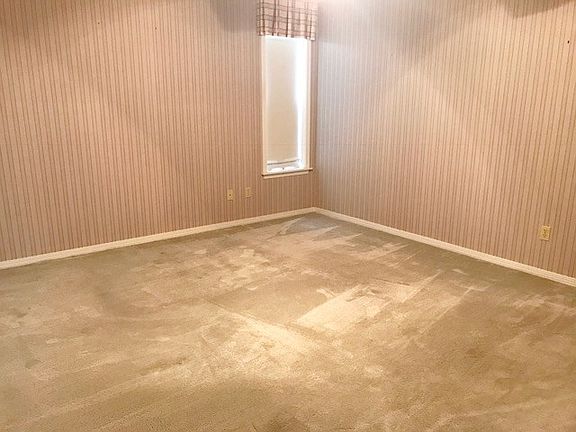 2nd image of 119 Peninsula Dr