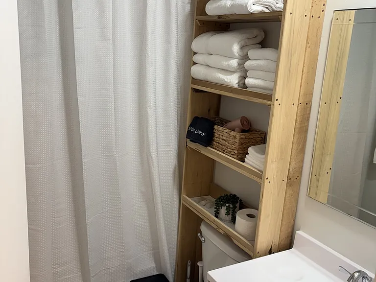 1803 Thomas Ln #B — Photo 28