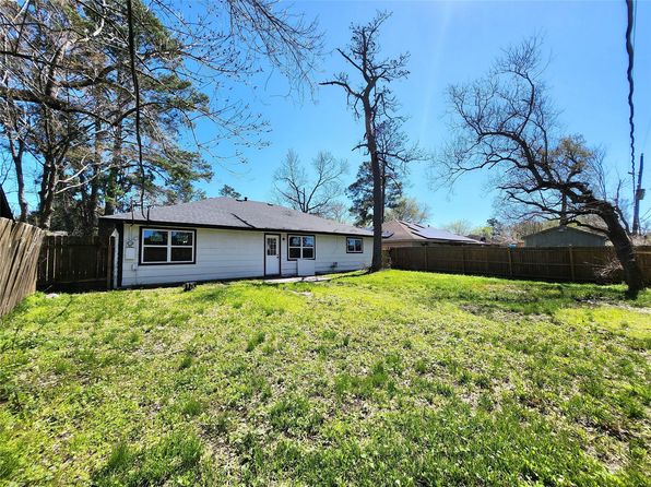 29515 Brookchase Dr, Spring, TX 77386