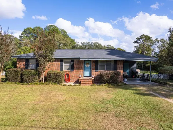 120 Carolyn Ave, Leesburg, GA 31763