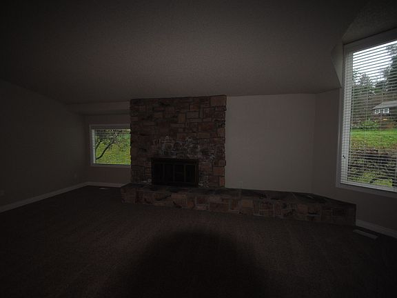 5th image of 6321 Nyanza Park Dr SW