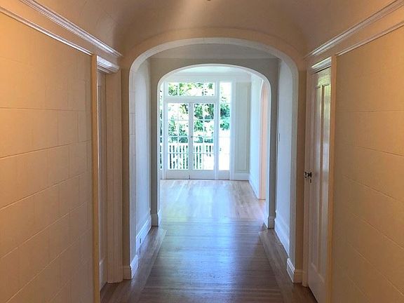 4th image of 2080 Vallejo St APT 3