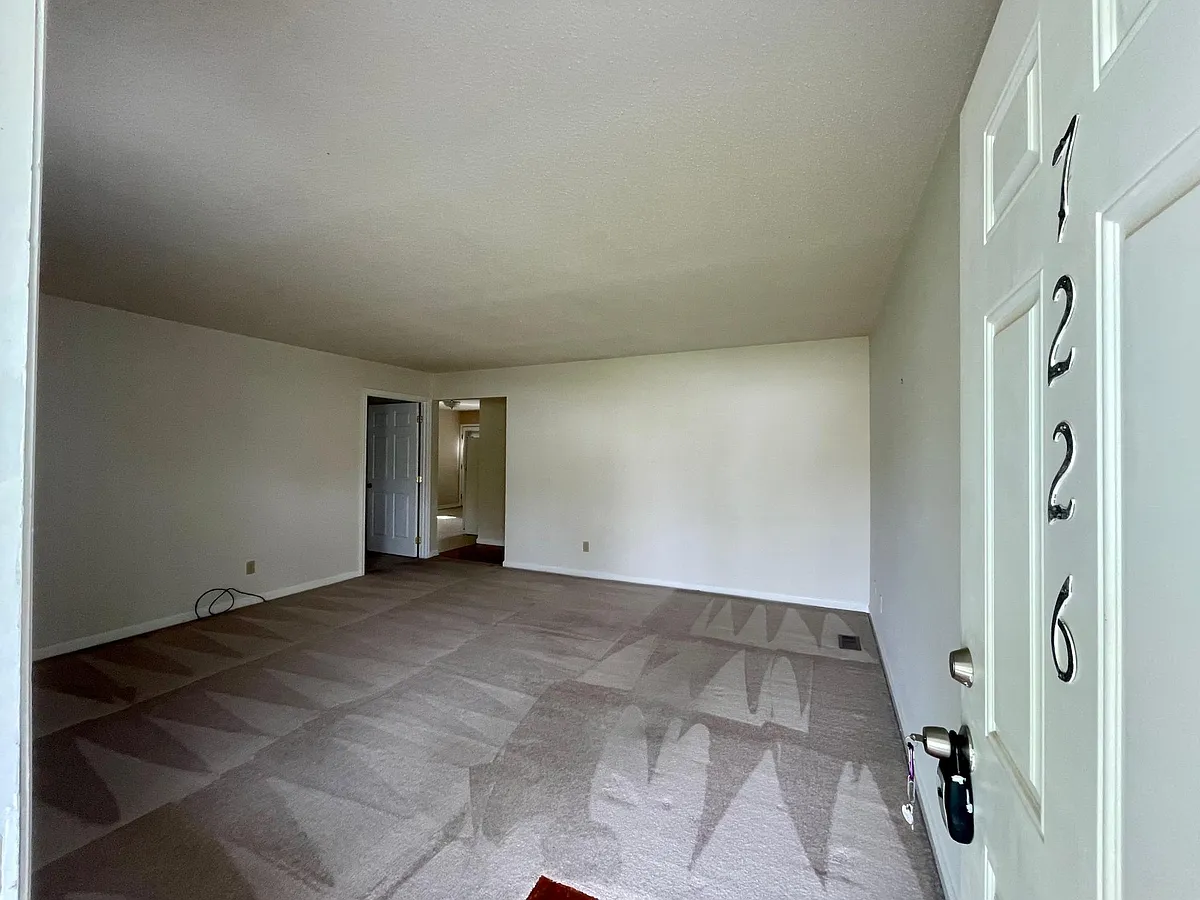 Building Photo - 7226 Howard Bennett Way