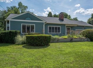 44 New Ludlow Rd, Granby, MA 01033