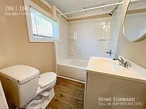 556 W 5th St — Photo 8