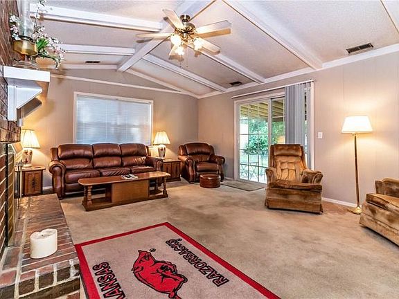 3rd image of 3125 E Navajo Ct