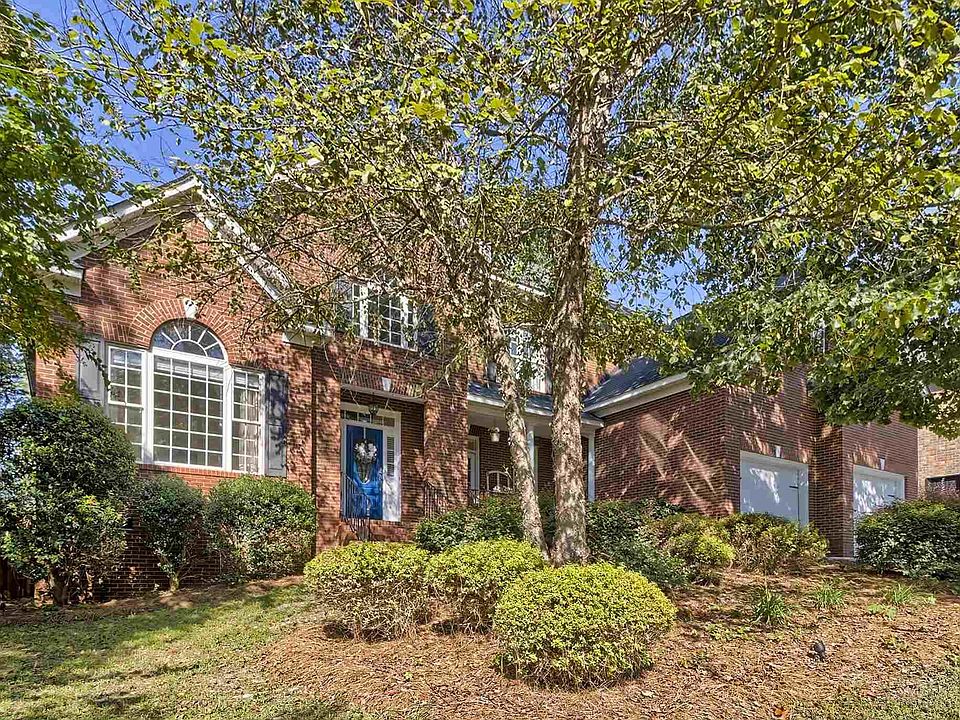1st image of 324 Old Wood Dr