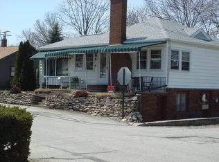 340 N Sackett Rd, Lakeside Marblehead, OH 43440