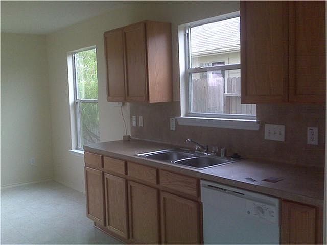 2nd image of 21910 Hemlock Park Dr #2