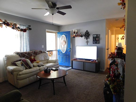5th image of 408 S 1st St