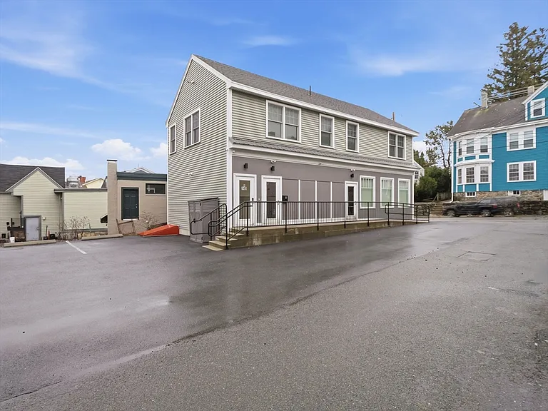 149 Pleasant St #2 — Photo 34
