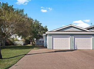 814 Rattlesnake Point Rd, Rockport, TX 78382