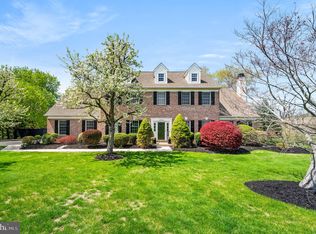 3940 Fountain Cir, Fountainville, PA 18923