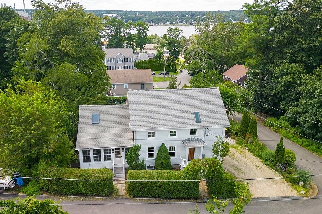 110 Arthur St, Fall River, MA 02720 Zillow