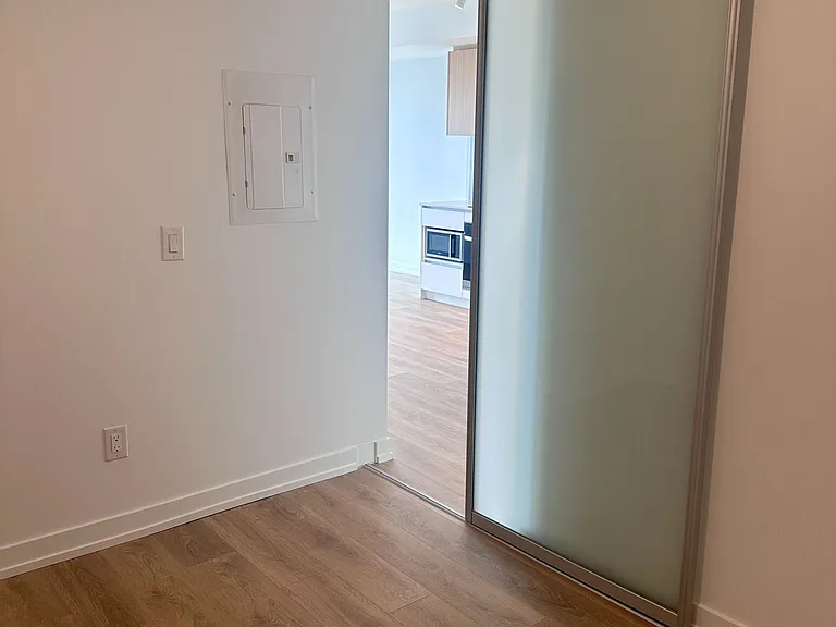 1100 Sheppard Ave W #1218 — Photo 16