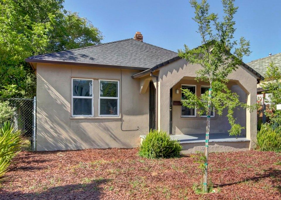 1st image of 4031 12th Ave