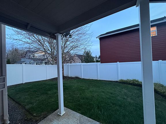 4th image of 1413 SE 5th Way