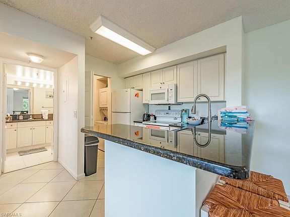 5th image of 1150 Wildwood Lakes BLVD #8-202