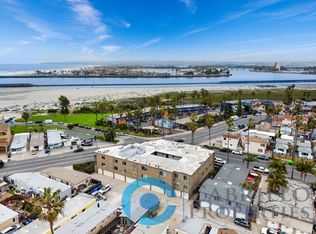 5155 W Point Loma Blvd APT 8, San Diego, CA 92107