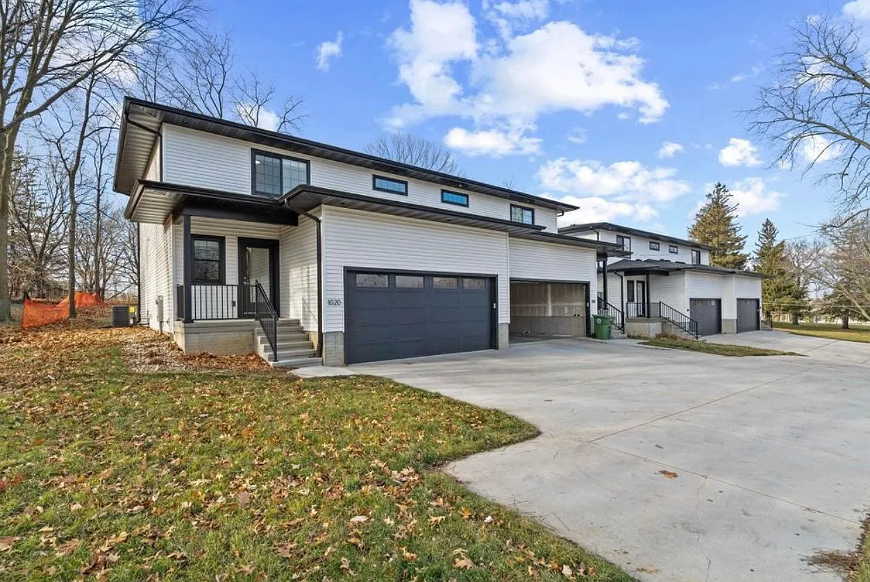 1018 Fletcher Ave — Photo 1