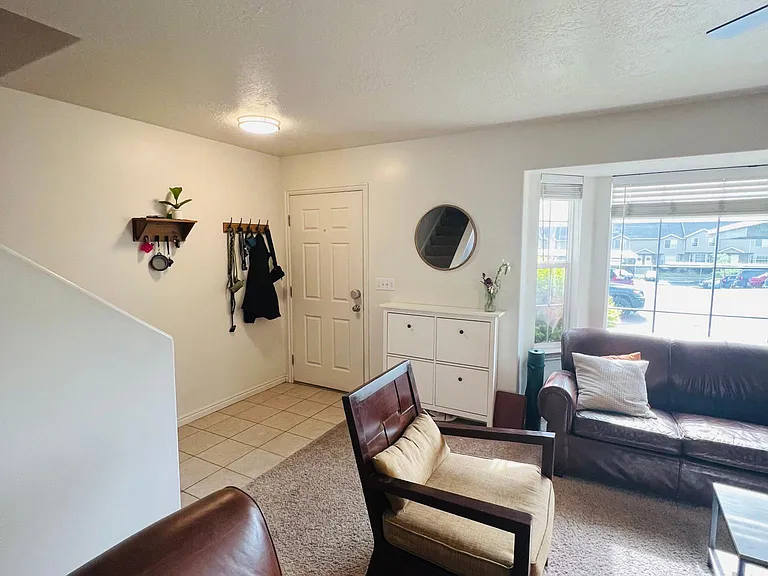 1355 S 1590 E — Photo 8