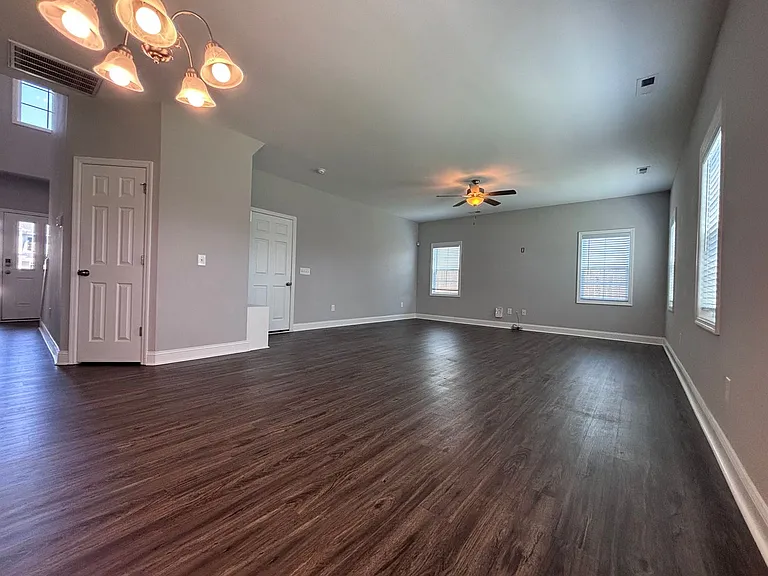 513 Harvest Meadow Xing — Photo 9