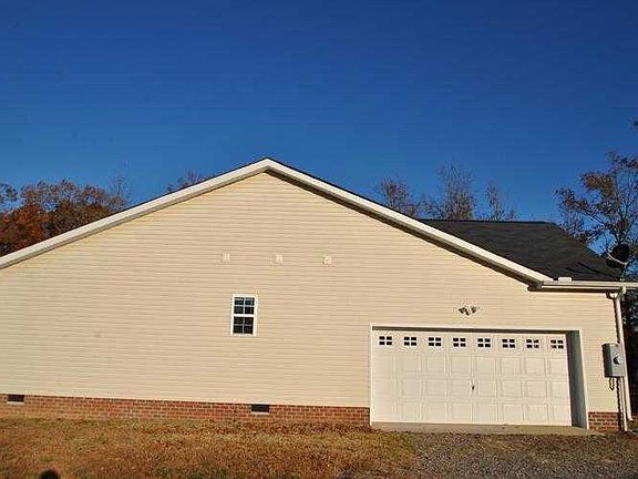 SIDE GARAGE