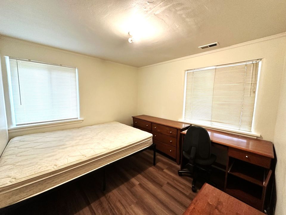 2nd image of 620 S Palatine Hill Rd #3