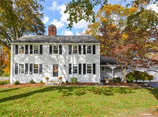 20 Farm Hill Rd, West Hartford, CT 06107