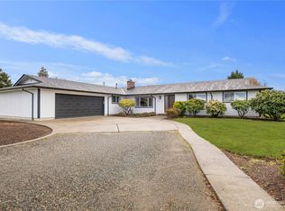 811 16Th Street NW, Puyallup, WA 98371