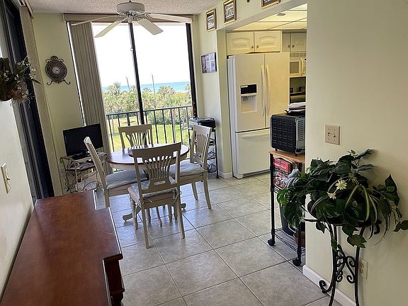 4th image of 5055 N Highway A1a #401C
