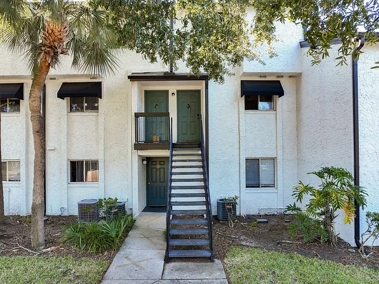 4117 S Semoran Blvd #14 — Photo 3
