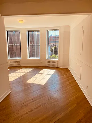 Rented by Voro NYC | media 11