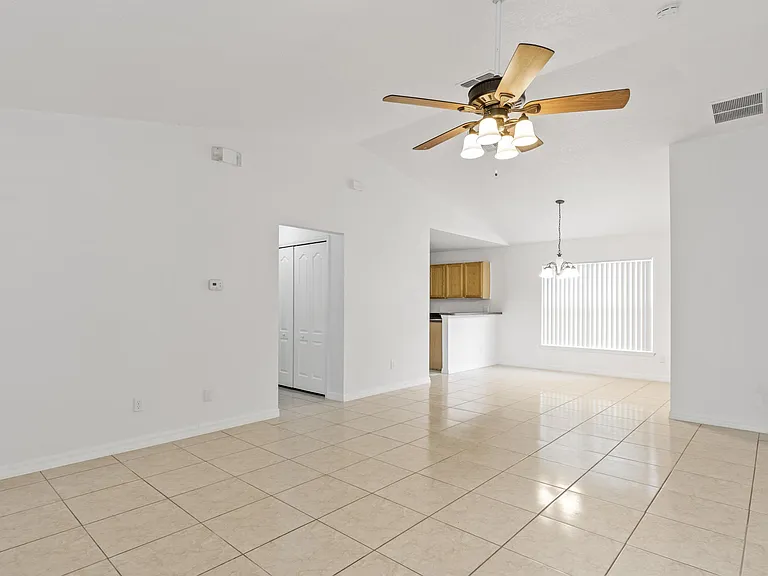 108 Sundown Ct — Photo 8