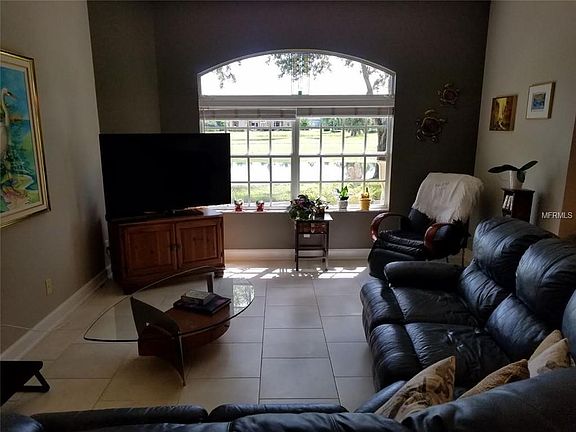 4th image of 9733 Bardmoor Blvd