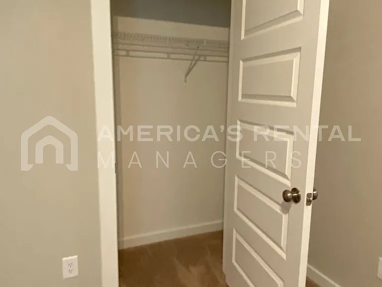 1540 Brookhaven Dr — Photo 25