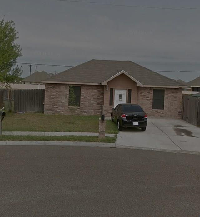 1st image of 9222 N 29th Ln