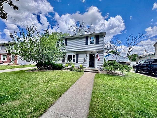 1st image of 1118 W Parkway Blvd