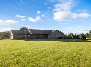 10352 Cabin Rd, Argenta, IL 62501