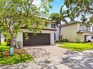 18222 SW 27th St, Hollywood, FL 33029