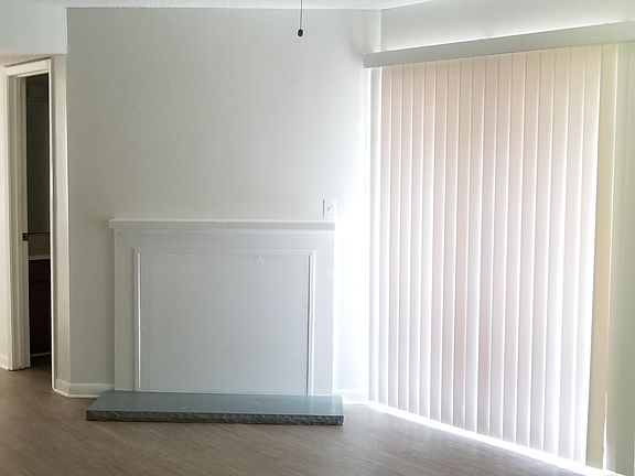4th image of 3555 Sable Palm Ln Unit M