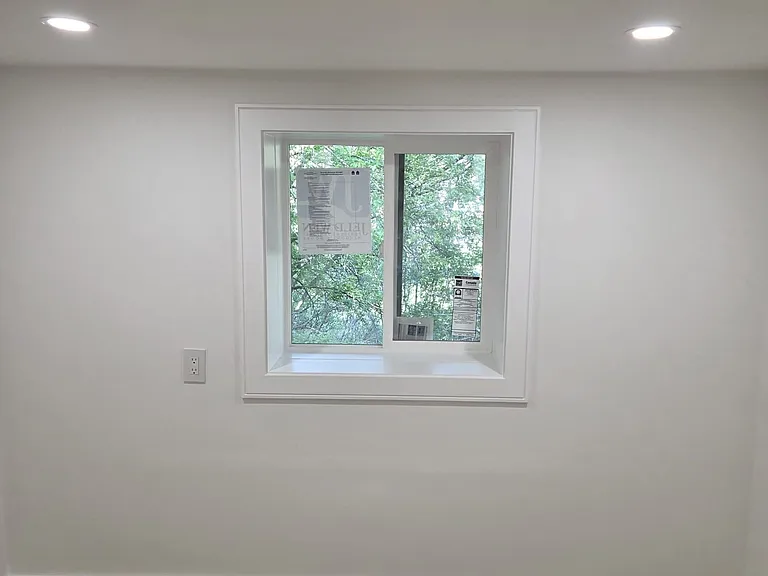 81 Bolton Ave #1 — Photo 8