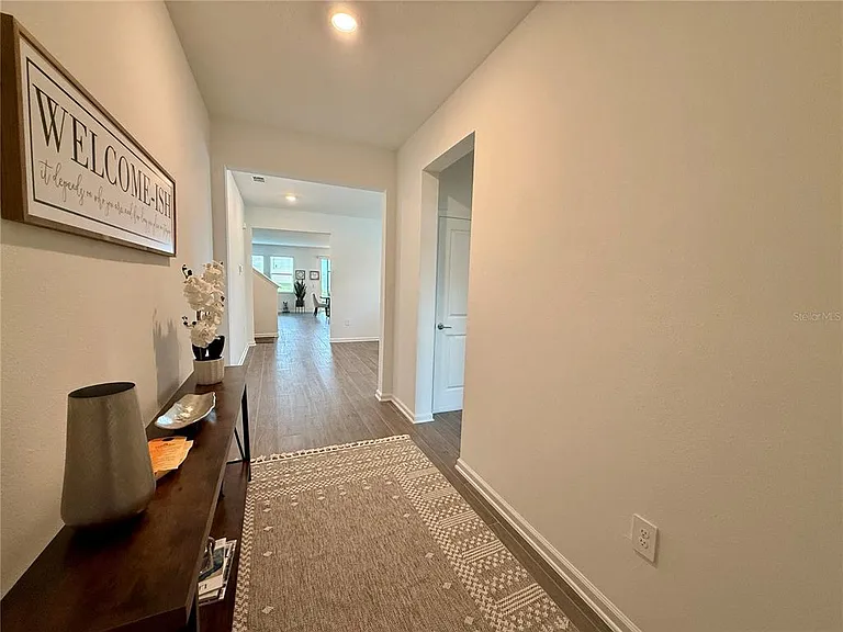 2970 Armstrong Ave — Photo 7